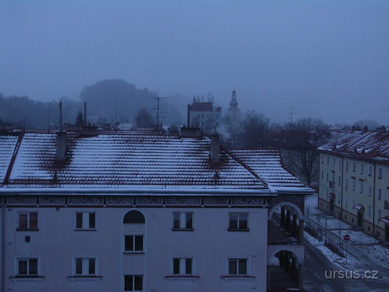 PICT7215.JPG - ...a takhle to vypadalo dole v Rožnově. No řekněte, není na horách líp?