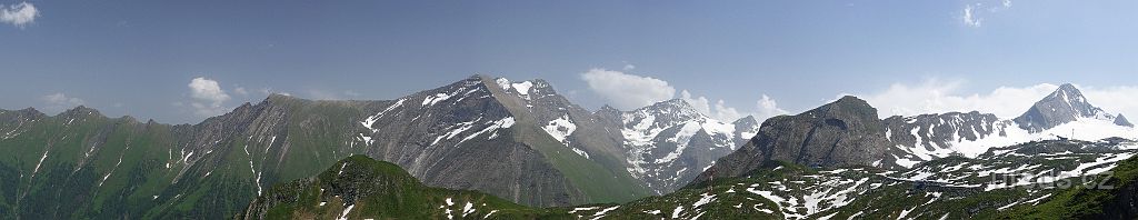 IMGP3479.jpg - Kochám se pohledem na majestátní štíty...